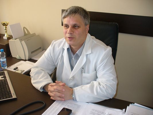 Директорът на болницата в Сливен д-р Васислав Петров разпореди веднага по случая вътрешна проверка и поиска медицински ОДИТ от София.