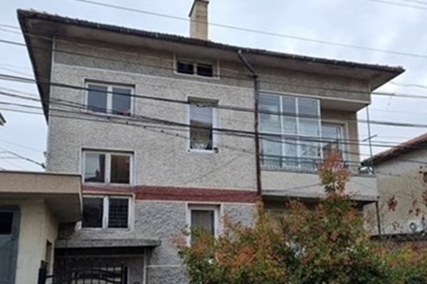 Къщата във Варна, в която се разиграва кървавият екшън