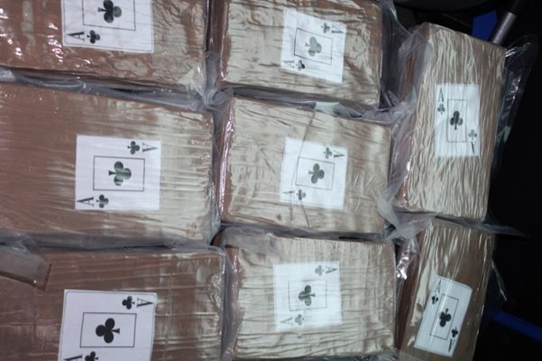 Над 320 кг кокаин са открити в депо в Студентски град