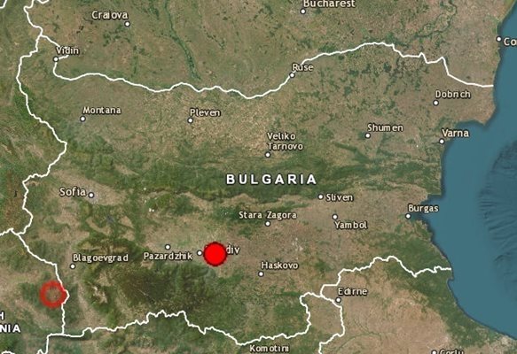Вижте кадри от земетресението, разтърсило Пловдив (Видео)