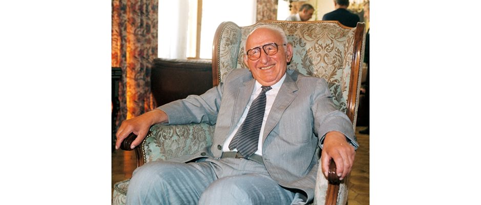 Тодор Живков (7 септември 1911 - 5 август 1998)