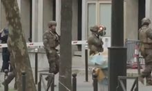 Арестуваха мъжa, заплашил да се самовзриви в иранското консулство в Париж (Видео)