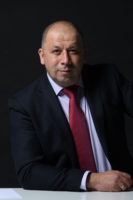 Томислав Цолов