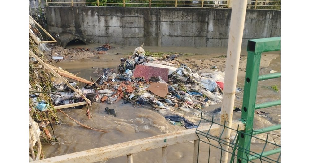 Flood disaster strikes Berkovitsa: houses washed away, streets flooded, people evacuated