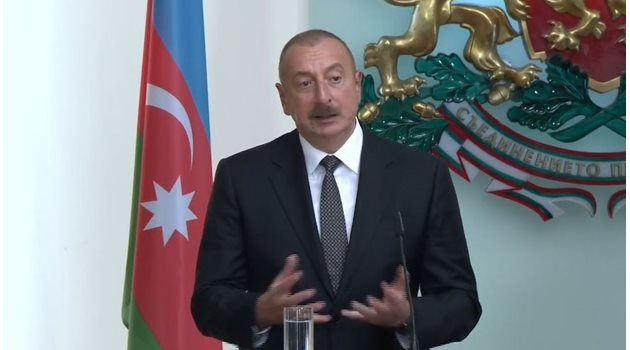 Президентът на Азербайджан Илхам Алиев КАДЪР: Фейсбук