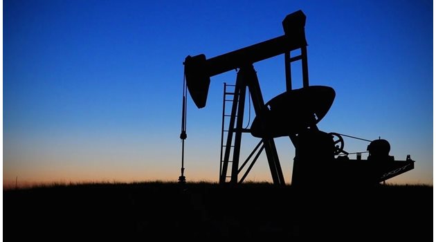 Макар ОАЕ да инвестира в климатични инициативи, изтеклите мейли подсказват, че битката за съхраняването на петрола като базово гориво, продължава. 
СНИМКА: Pixabay