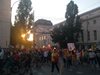 Осмият ден на протести отново премина в шествие из София (Снимки, видео)