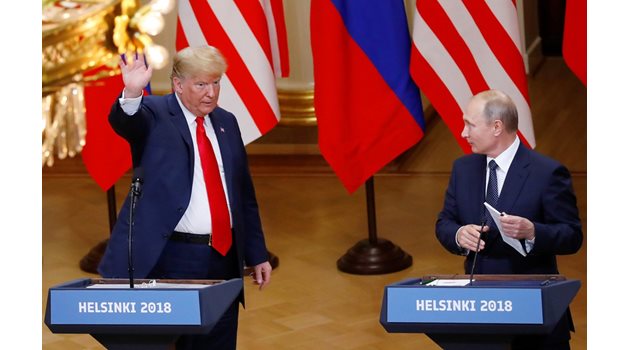 Доналд Тръмп и Владимир Путин СНИМКА: Ройтерс