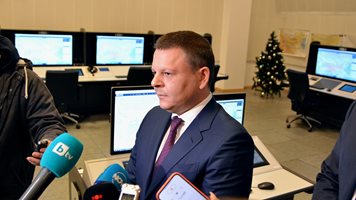 Вицепремиер: "Лукойл" премести управлението си в България. Днес плати авансово 90 млн. лв. данъци
