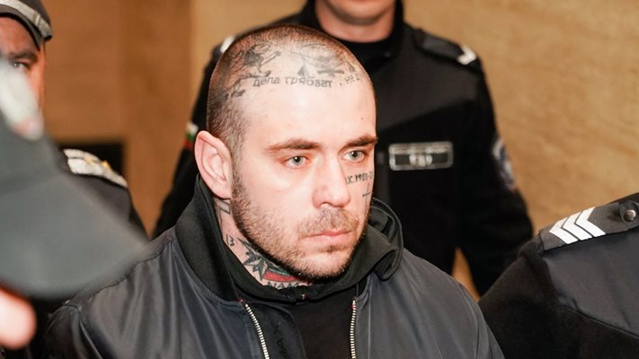 Капка кръв решава съдбата на арестувания Георги Семерджиев