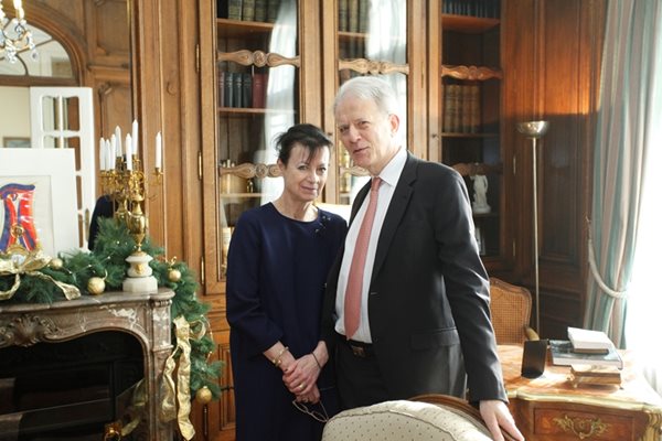 Негово  Превъзходителство Ерик Льобедел и съпругата  му Брижит в резиденцията в София