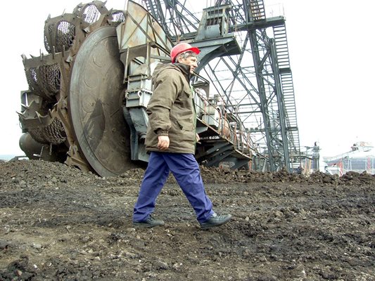 Синдикатите предупреждават, че социалното напрежение в "Мини Марица-изток" расте, защото миньорите не са сигурни за бъдещето си. СНИМКА: Архив