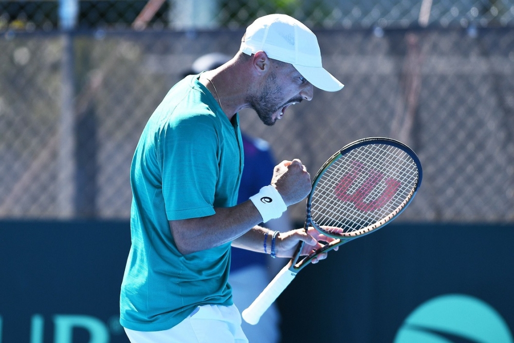 Димитър Кузманов се класира за четвъртфиналите на турнира по тенис в Австрия