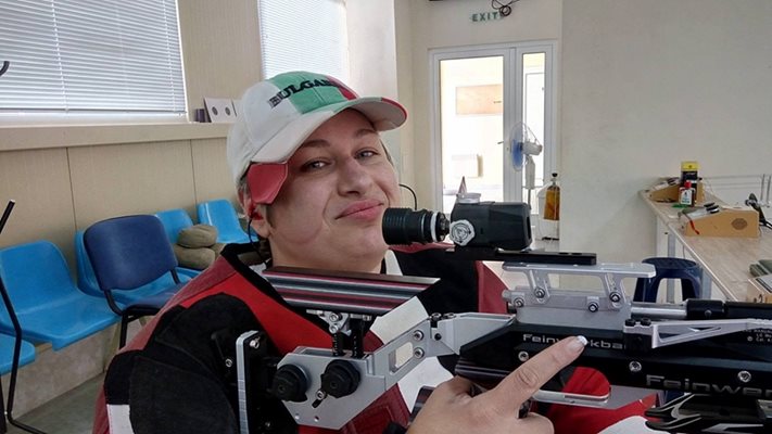 Параолимпийката в стрелбата Милена Тодорова: Целя се в осмицата