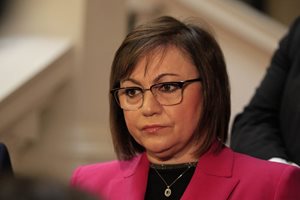 Корнелия Нинова: Ако е мъж, Борисов да си даде сам имунитета