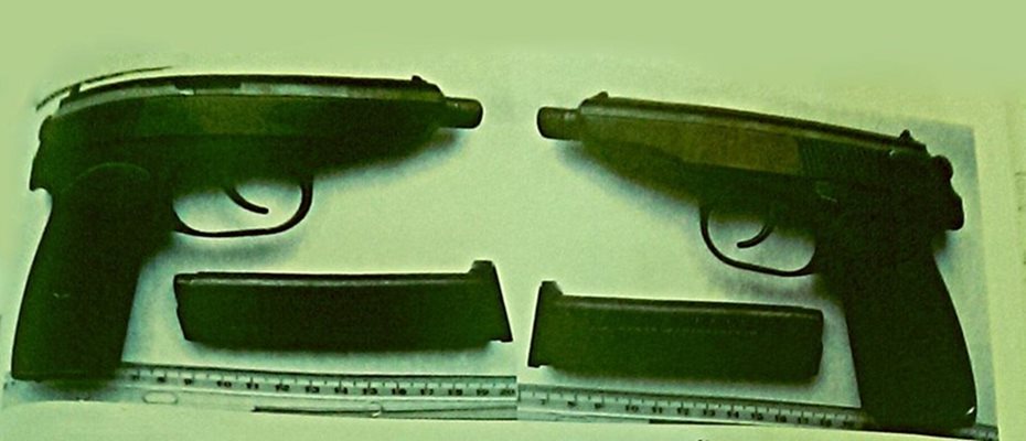 Част от откритите оръжия са със заличени фабрични номера, за да не могат да бъдат проследени при извършване на убийство.