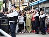 Британската полиция претърсва сграда в Източен Лондон
