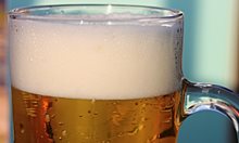 Заловиха двама мъже, откраднали бира от хладилник в Стамболийски