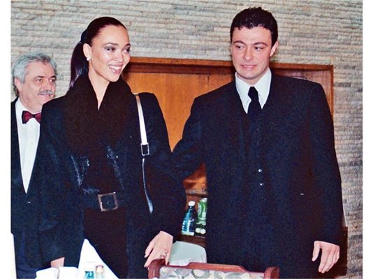 Мая и Георги Илиеви кумуват на сватба в София.
СНИМКА: СИЛВИЯ ГУРМЕВА
