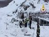 23-ма в неизвестност от затрупания от лавина хотел в Италия