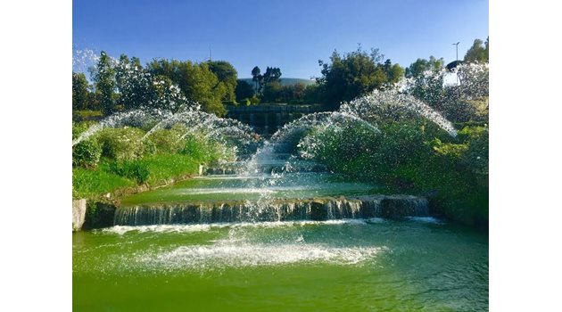 Мнозина наричат Градината на водопадите малкия римски Версай.  СНИМКИ : Авторката