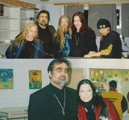 Стари фотографии, на които учителят е с членовете на Nightwish и бившата вокалистка Таря Турунен.