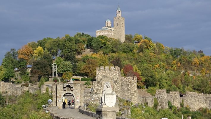 Крепостта "Царевец" традиционно е най-посещаваният обект в страната