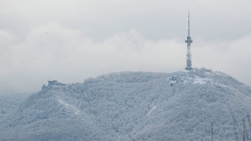 Температурите тръгват нагоре - до 12° по морето