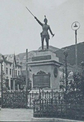 Първият паметник на Христо Ботев във Враца дело на австрийския скулптор Герхард Еберлайн