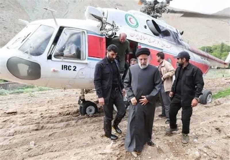 Спасителните екипи още издирват иранския президент Ебрахим Раиси