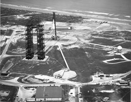 "168 часа": Засекретеният полет "Аполо 20". Намират гигантски космически кораб отпреди 1,5 млрд. г.