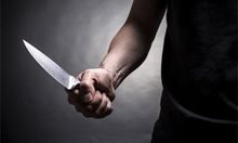 Ядосана съпруга наръга мъжа си с нож, с опасност за живота е