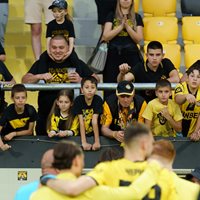 Младите фенове на "Ботев" (Пд) ще влизат без пари в домакинските мачове на тима в плейофите.

Снимка: Архив