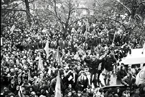 Единственият истински протест - как помним 10 януари 1997 г. и как го разказваме на младите (Видео)