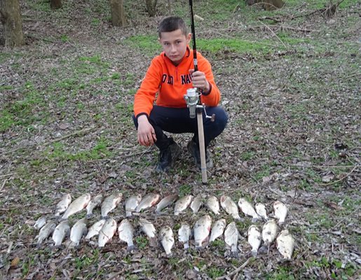13-годишният ученик Георги Хаджиев е разбил рибите