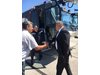 Борисов кацна от Иран, вози се на нова машина на Летище "София" (снимки)