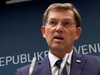 Словенският парламент прие оставката на премиера Миро Церар
