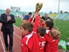 Министър Кралев награди шампиона от детския турнир по футбол 7 за Купа БФС
