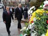 Вижте как Борисов и Орбан поднасят цветя на паметника Левски (Снимки)