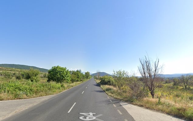 Пътят Пловдив - Карлово СНИМКА: Google Street View