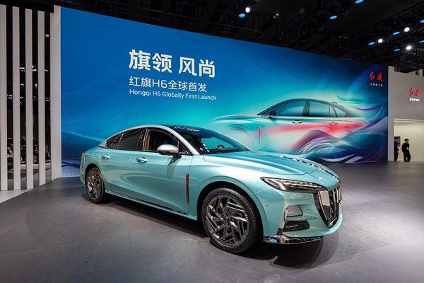 Китайската марка автомобили „Хунци“ ще увеличи продажбите си в чужбина