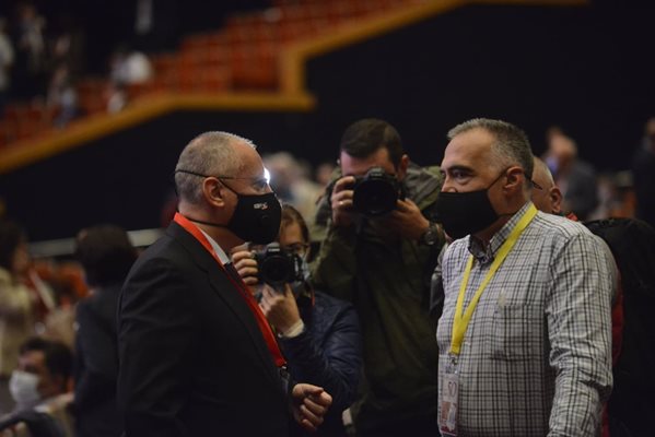 Президентът на ПЕС Сергей Станишев (вляво) отпадна от новия Национален съвет, но Антон Кутев се класира.