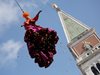 Свалят маските на Венецианския карнавал заради мерки за сигурност (Снимки)