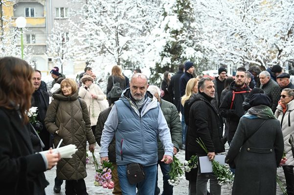 Поклонението на Петър Василев - Петела Снимка: Йордан Симеонов