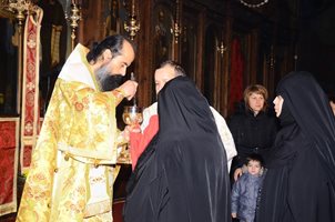 Митрополит Даниил отслужи първата си литургия във Видин