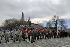 Пловдив почита освободителите на Бунарджика (видео)