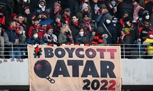Катар 2022? Как не ви е срам, питат фенове