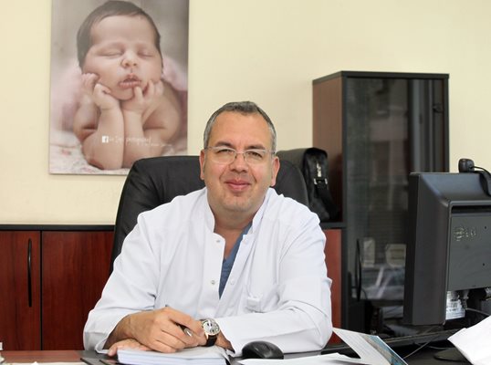 ДОЦ. ИВАН КОСТОВ - директор на университетската АГ болница “Майчин дом”
