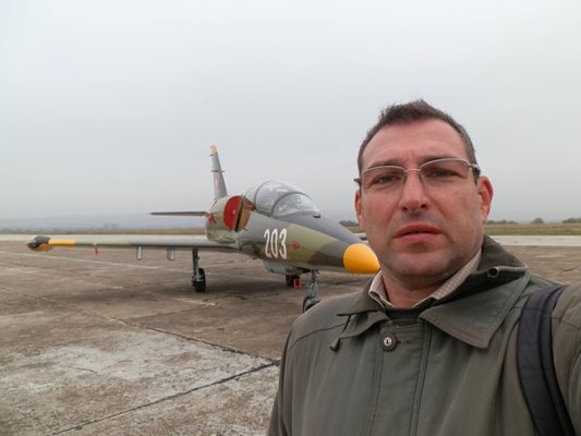 Авиоекспертът Димитър Ставрев