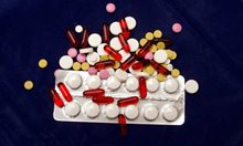 “Профилактиката” с антибиотици за COVID ще направи свръхрискови рутинни медицински манипулации
